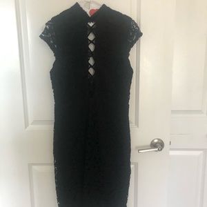 Lbd, lacy little black dress
